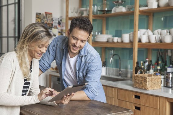 Positive Erfahrungen beim Online Shopping sind den Deutschen sehr wichtig. 