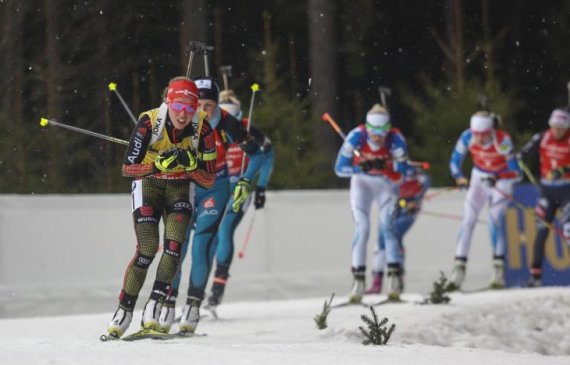 Laura Dahlmeier has established herself (here in the yellow jersey) among the absolute world leaders.