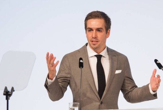 Schon während seiner aktiven Zeit als Fußballer machte sich Lahm einen Namen als Investor