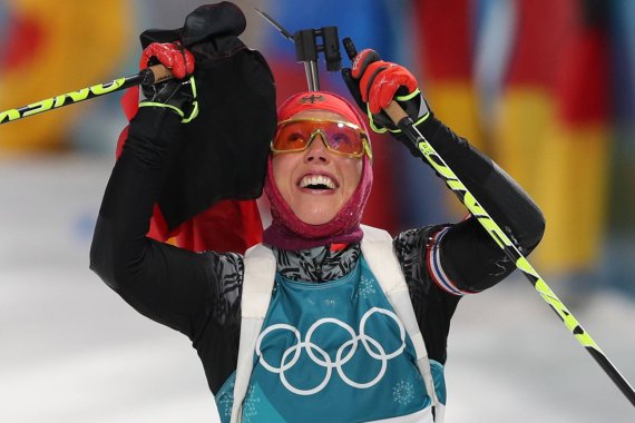 Laura Dahlmeier freut sich über Gold in Pyeongchang