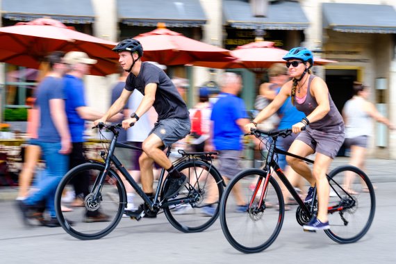 Ein hübsches Paar: Der Ergolux Sattel und die neuen Komfortgriffe beim City-Cruising