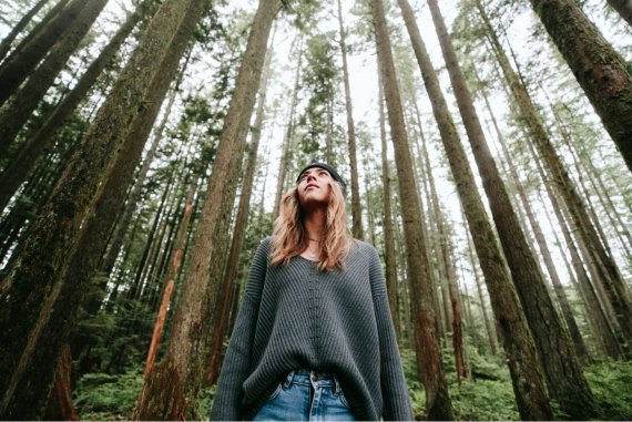 Der Name ist Programm: Für jedes verkaufte Produkt pflanzt Tentree aus Kanada zehn Bäume. 