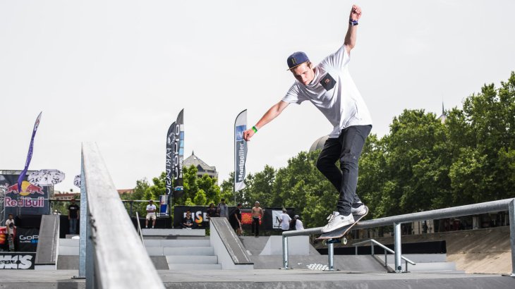 Die coolen Jungs auf ihren Skateboards dürfen auf der Tour natürlich auch nicht fehlen. 