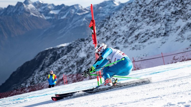 Henrik Kristoffersen setzt auf den Rossignol Hero FIS R21 WC.