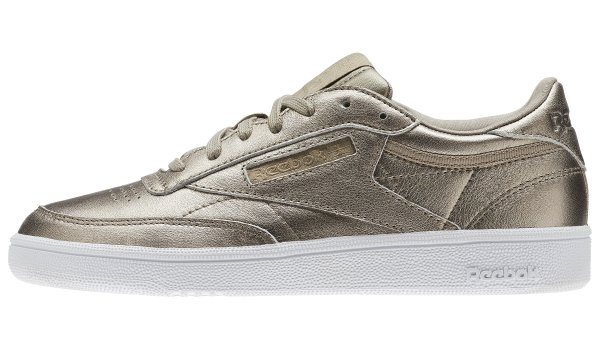 Das Erfolgsmodell Reebok Classic Cube in metallisch glänzendem Leder.