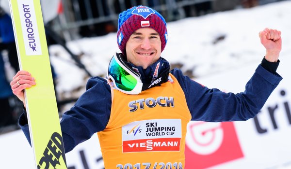 4. Kamil Stoch, 234.200 Instagram-Follower: Alle vier Springen bei der Vierschanzentournee gewonnen – so etwas spricht sich auch bei Social Media herum. Der Pole Kamil Stoch hat 2018 den Rekord von Sven Hannawald eingestellt.Bei den Olympischen Spielen 2014 in Sotschi sicherte er sich beide Einzelmedaillen, 2018 gewann er eine in Pyeongchang. Und 2017 und 2018 war er bei der Vierschanzentournee nicht zu schlagen.