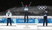 Absolute surprise in the men's biathlon sprint. Arnd Peiffer from Lower Saxony jumps onto the top floor. Michal Krcmar from the Czech Republic is second and Dominik Windisch from Italy is third.