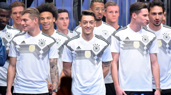 Im November 2017 hat der DFB mit Ausrüster Adidas das neue Nationalmannschaftstrikot vorgestellt.